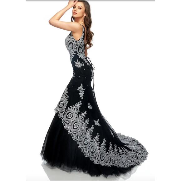 NWT Abby Paris 95147 Black/Silver Trumpet Beaded Embroidered Tulle Gown‎ sz 6